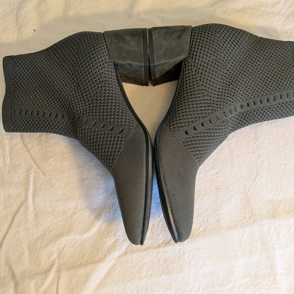 Eileen Fisher \